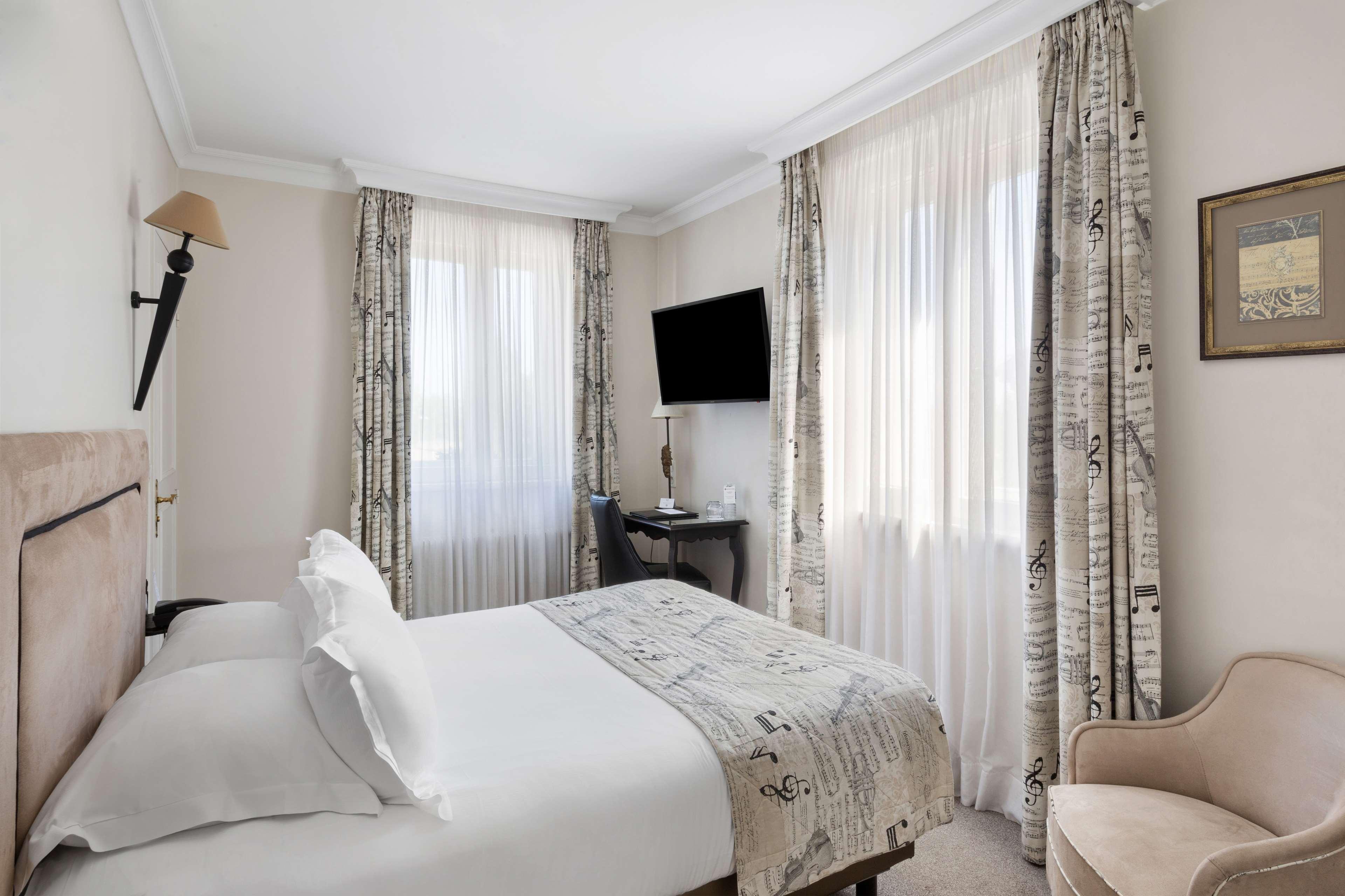 Best Western Plus Hotel Villa D'Est Strasbourg Bagian luar foto